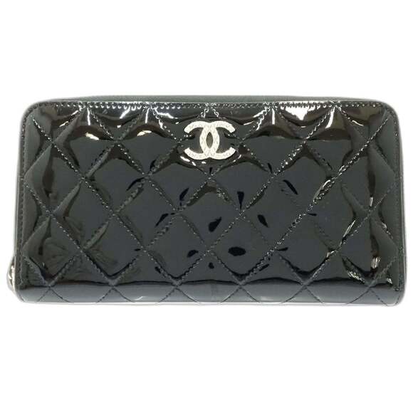 CHANEL Authentic Black Leather Wallet
